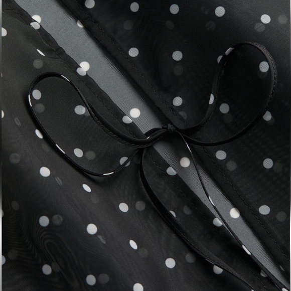 Organza Sleeveless Short Crop Top with Open Back - Picture 5 of 5